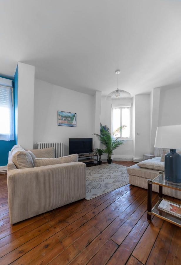 Le 482 - Grand Appartement Design & Confort - 4 Chambres Виши Екстериор снимка